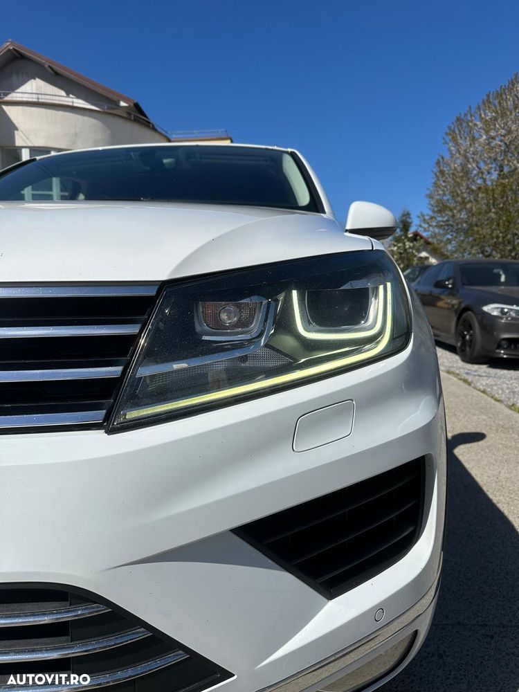 Volkswagen Touareg 3.0 V6 TDI SCR Blue Motion DPF Automatik - 15