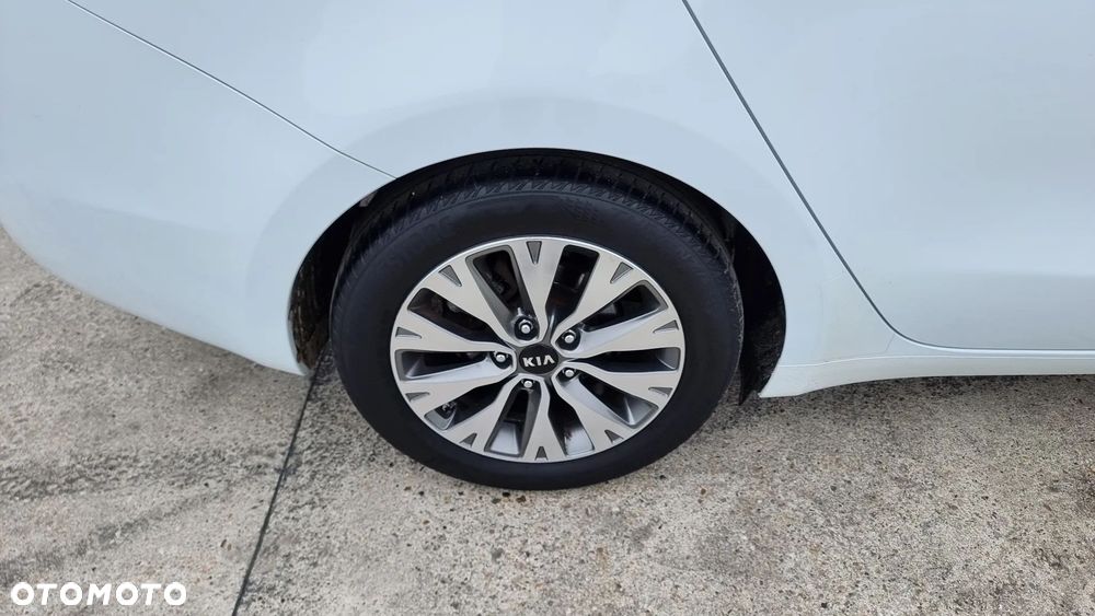 Kia Ceed 1.6 CRDi XL - 17