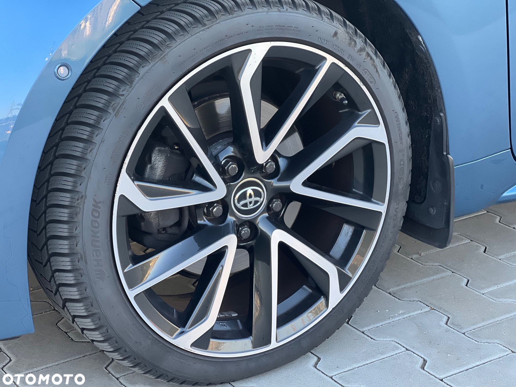Toyota Corolla 2.0 Hybrid Touring Sports Team Deutschland - 9