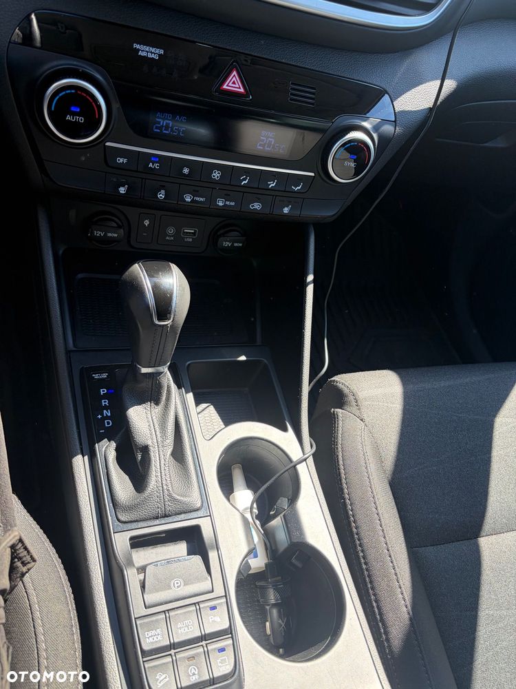 Hyundai Tucson 1.6 Turbo 4WD DCT Premium - 9
