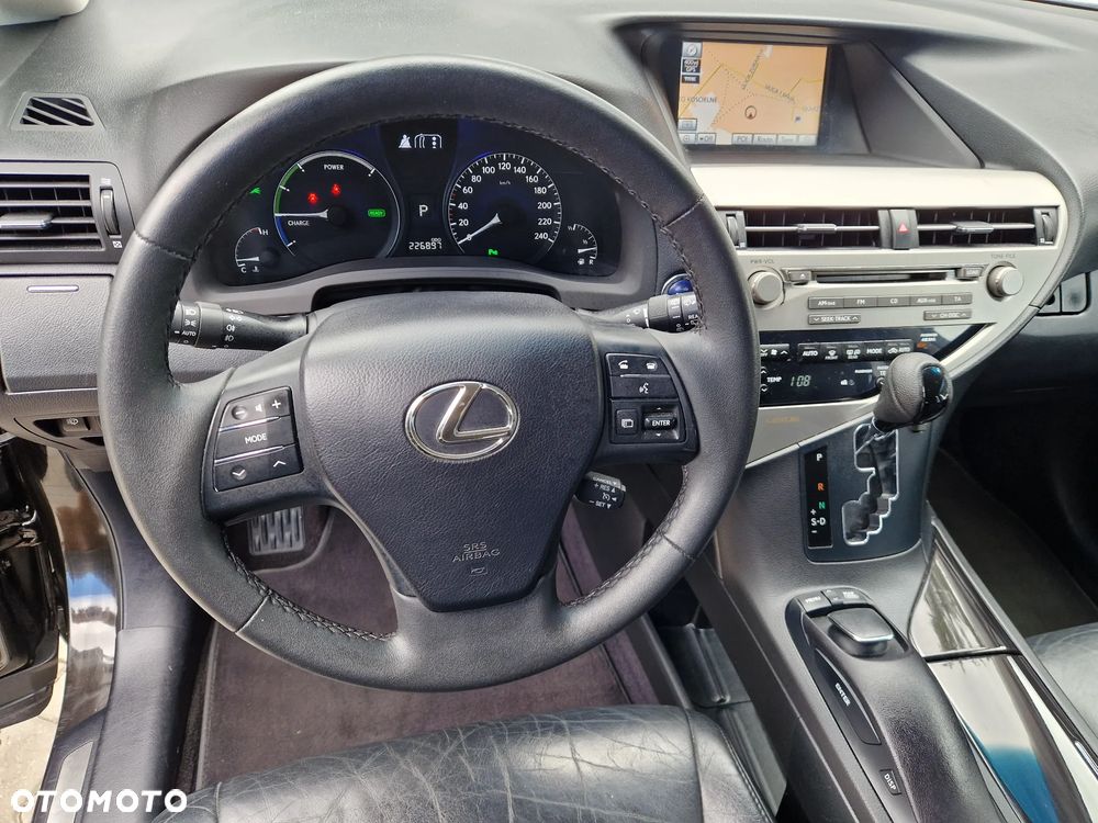 Lexus RX - 23