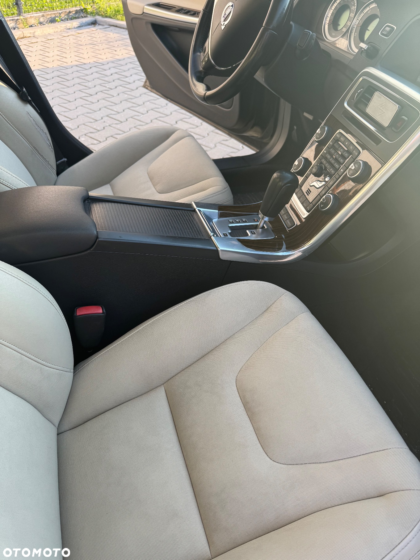 Volvo S60 D5 AWD - 3