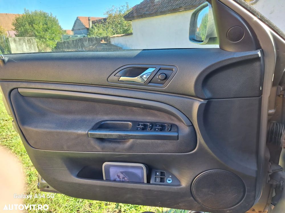 Skoda Superb 1,9TDI Classic - 8