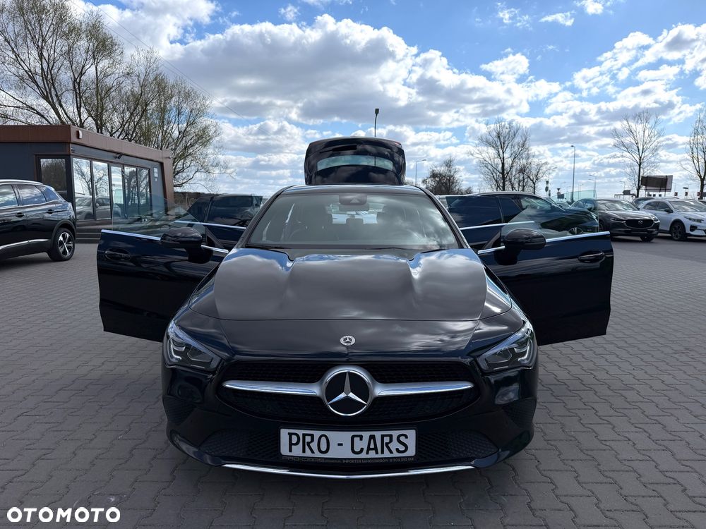 Mercedes-Benz CLA 220 d 8G-DCT - 13