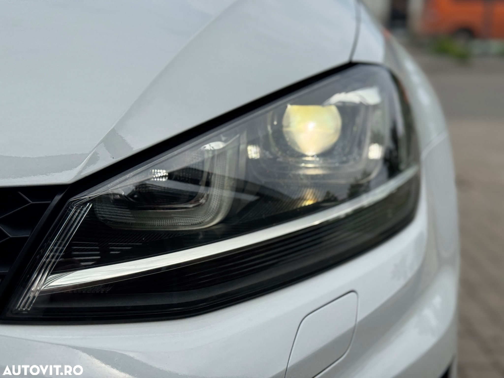 Volkswagen Golf 2.0 TDI DSG GTD - 15
