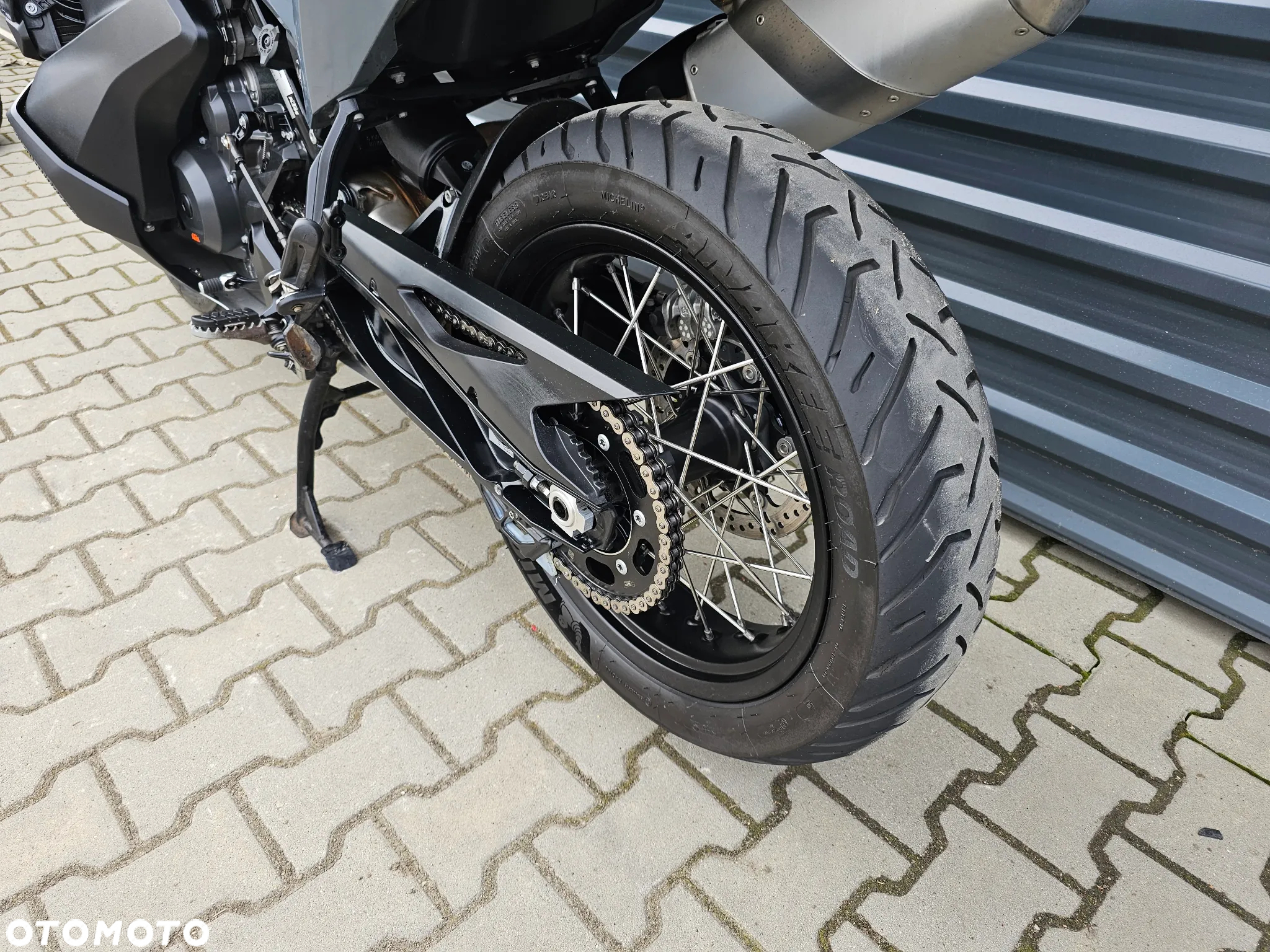 KTM Adventure - 13