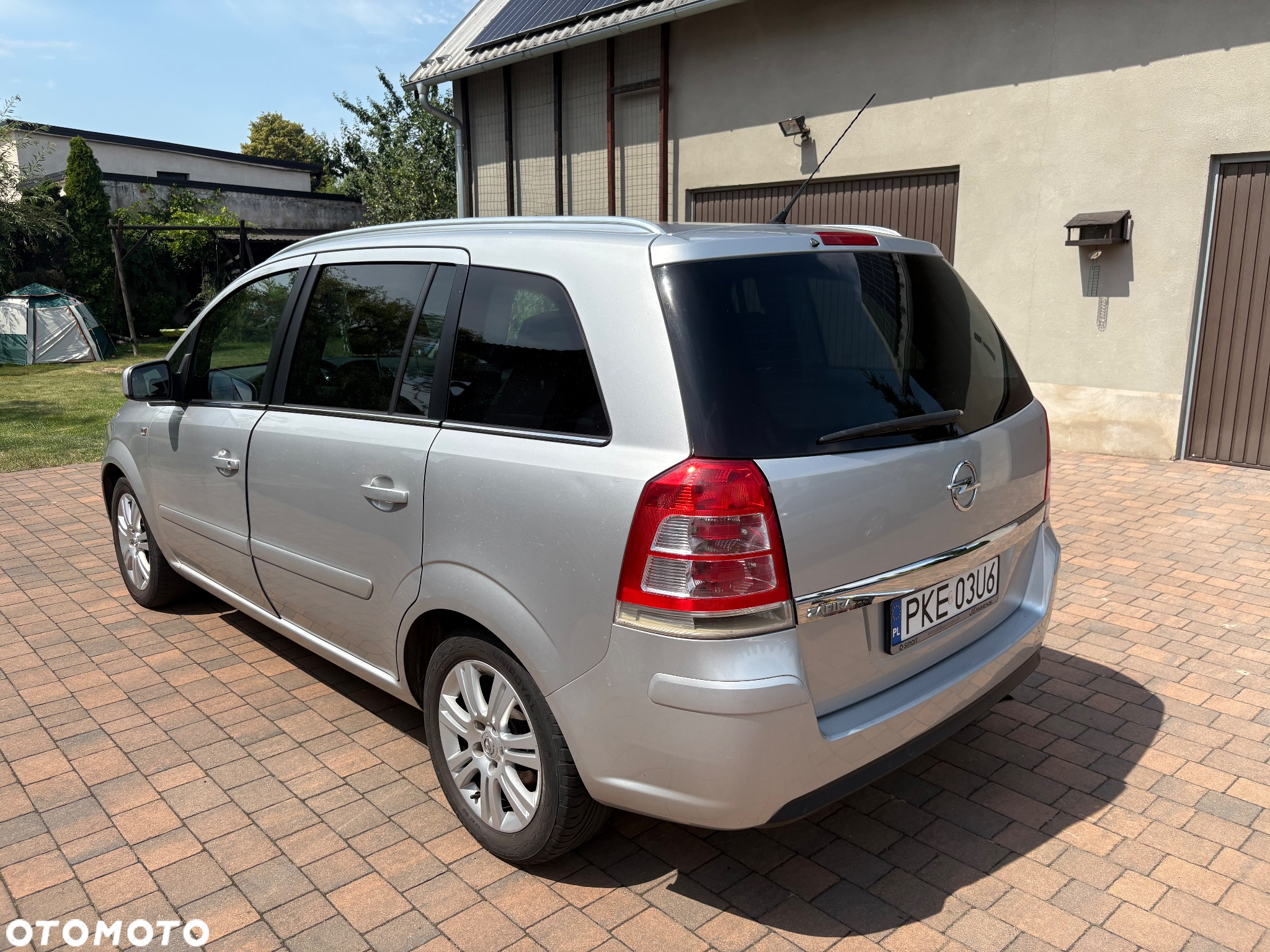Opel Zafira 1.8 - 3