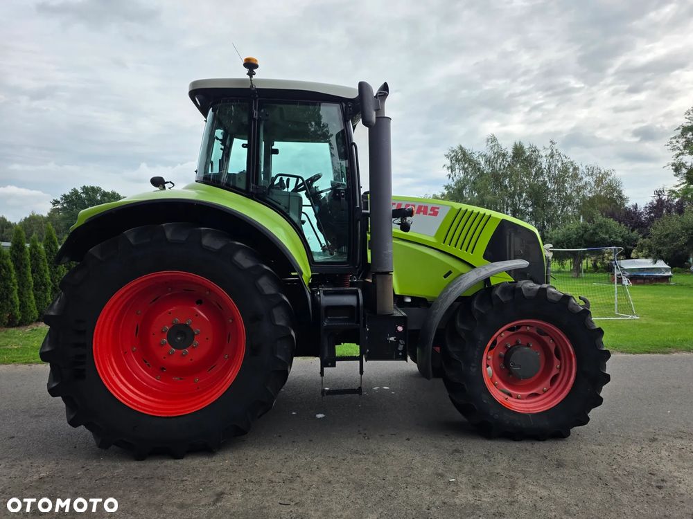 Claas Axion 810 - 10