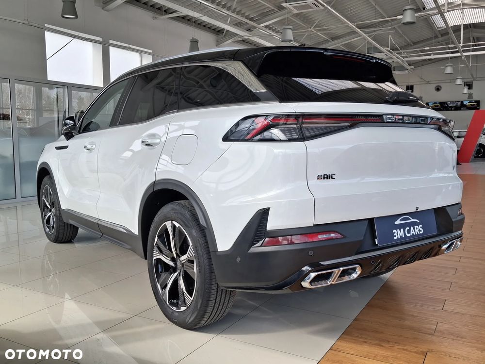 BAIC 7 1.5T Luxury DCT - 5