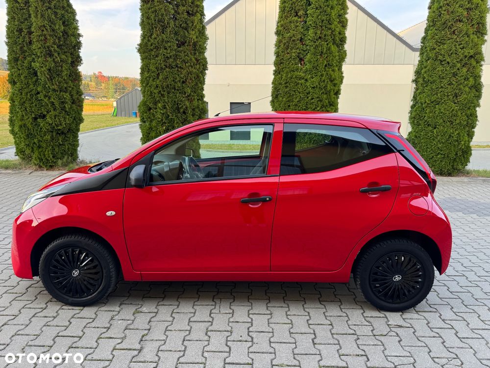 Toyota Aygo x-business - 3