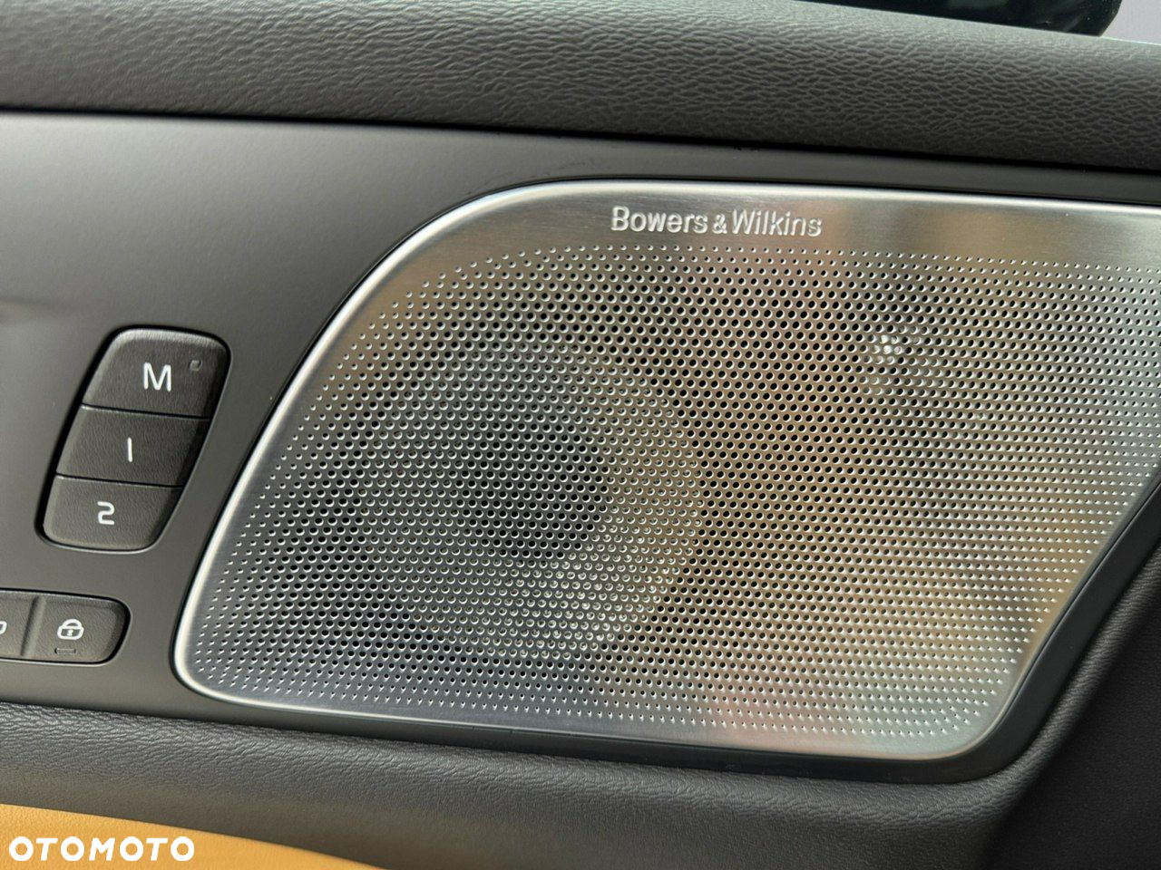 Volvo V60 Cross Country B5 B AWD Ultimate - 17