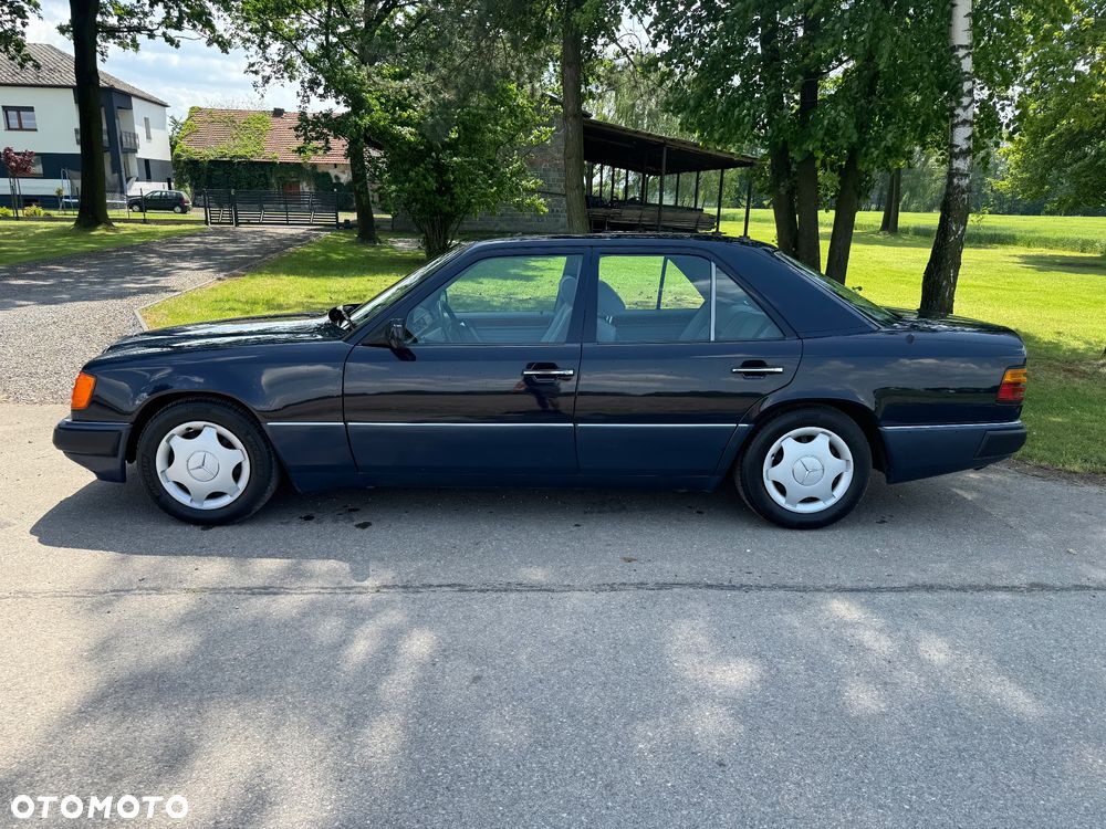 Mercedes-Benz W124 (1984-1993) - 10
