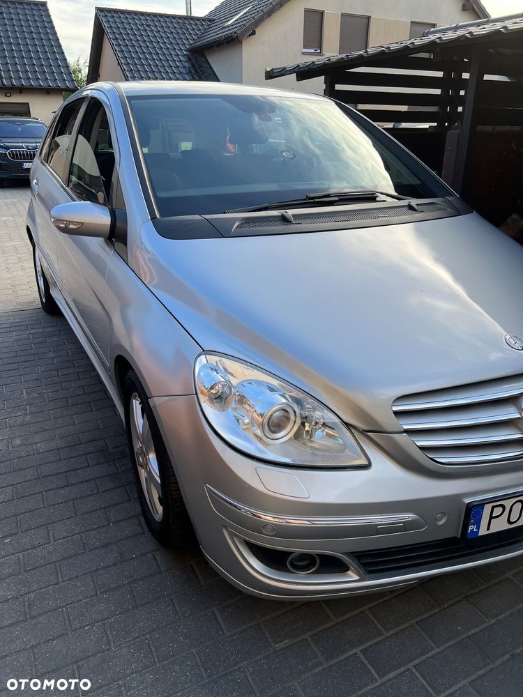 Mercedes-Benz Klasa B - 1