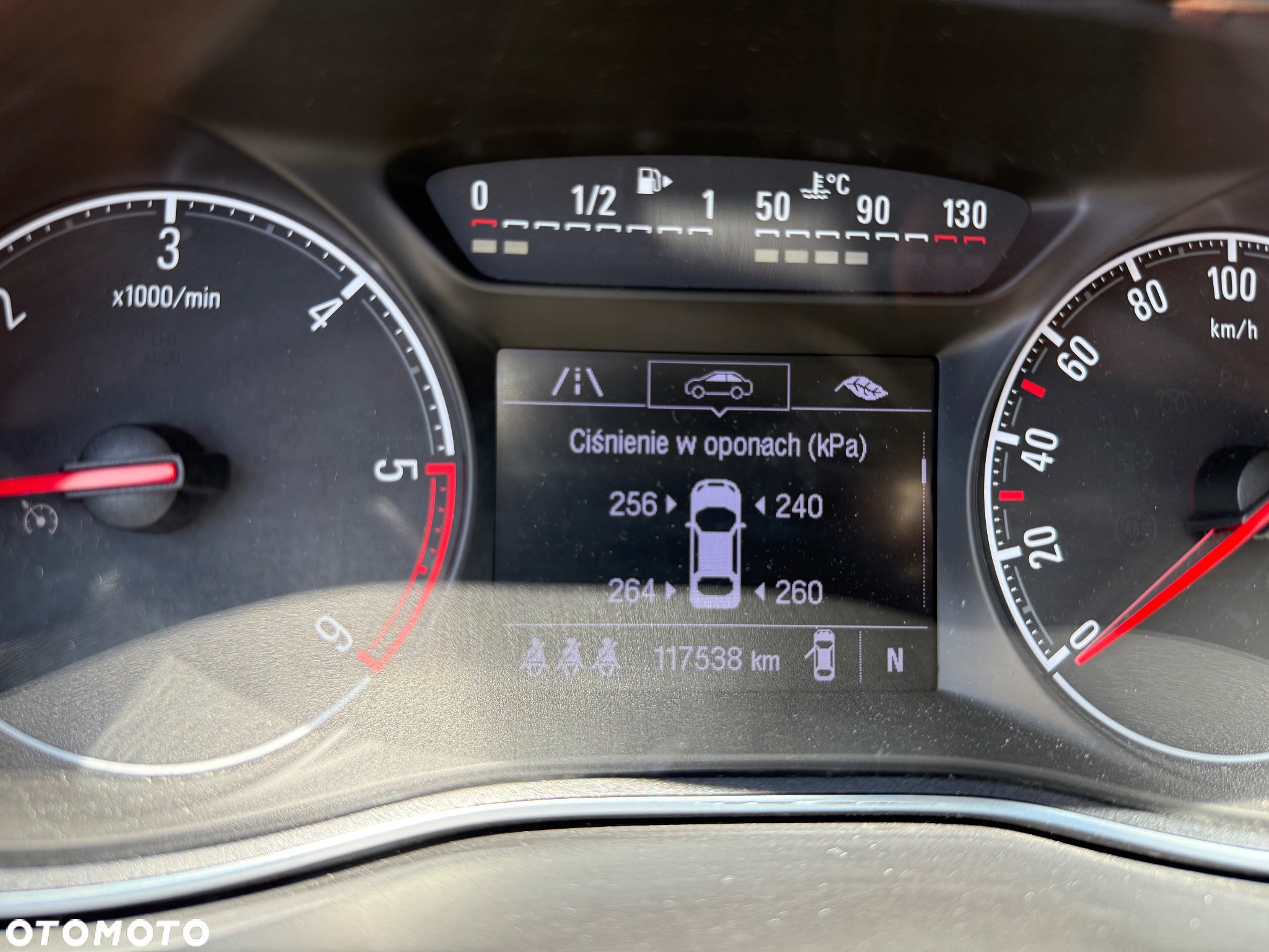 Opel Corsa - 33