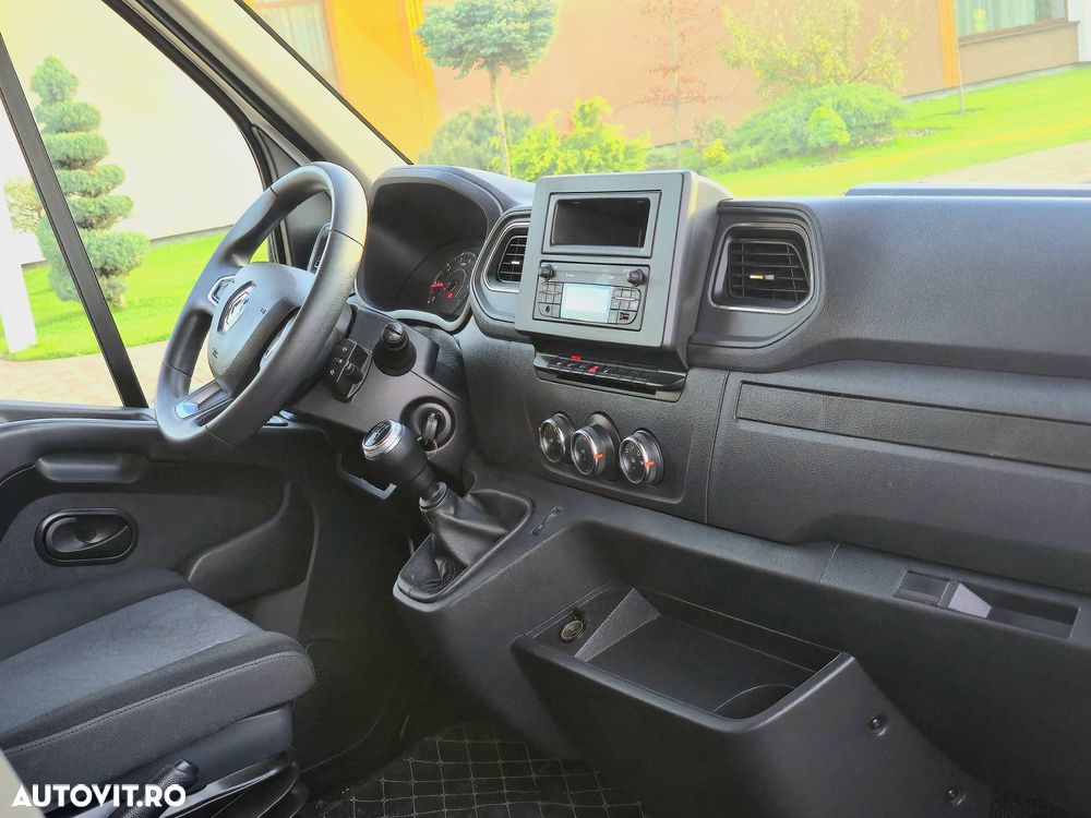 Renault Master - 10