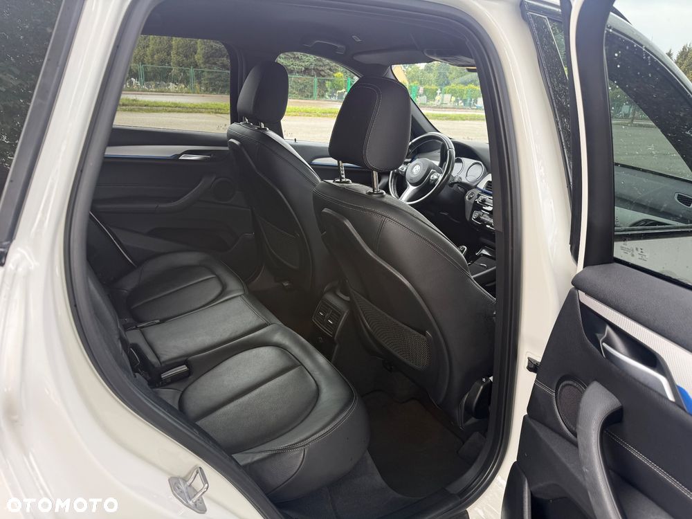 BMW X1 xDrive18d M Sport - 22