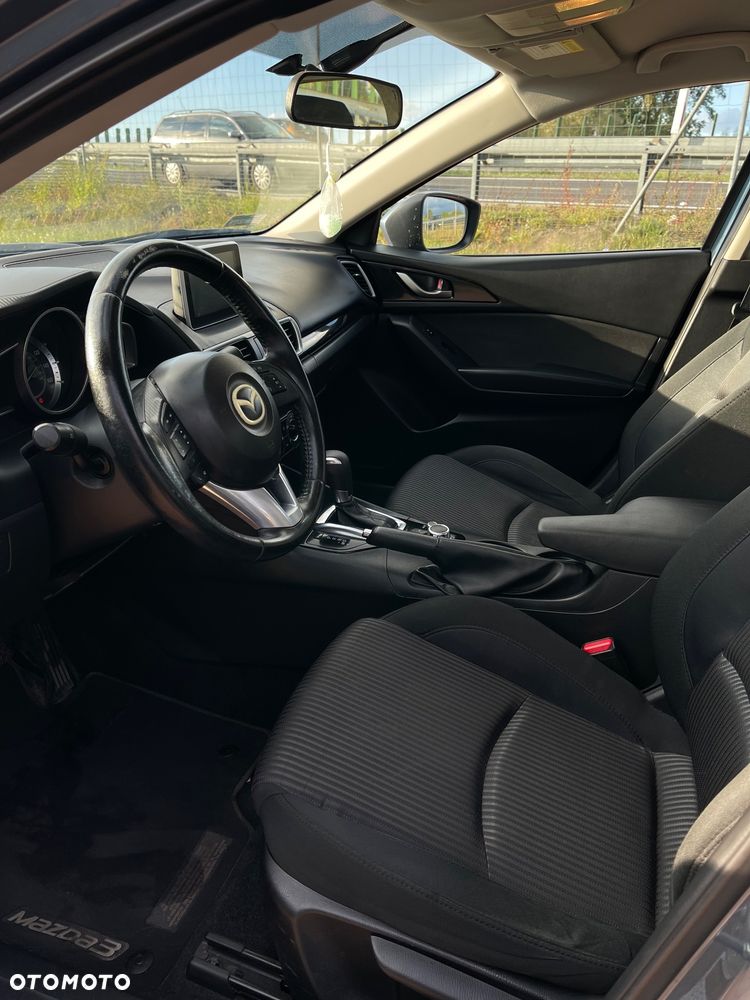 Mazda 3 - 9