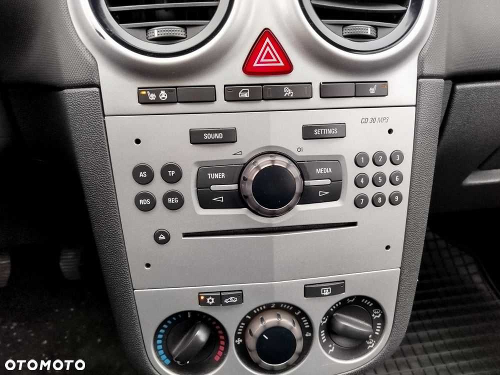 Opel Corsa 1.4 16V 150 Jahre - 28