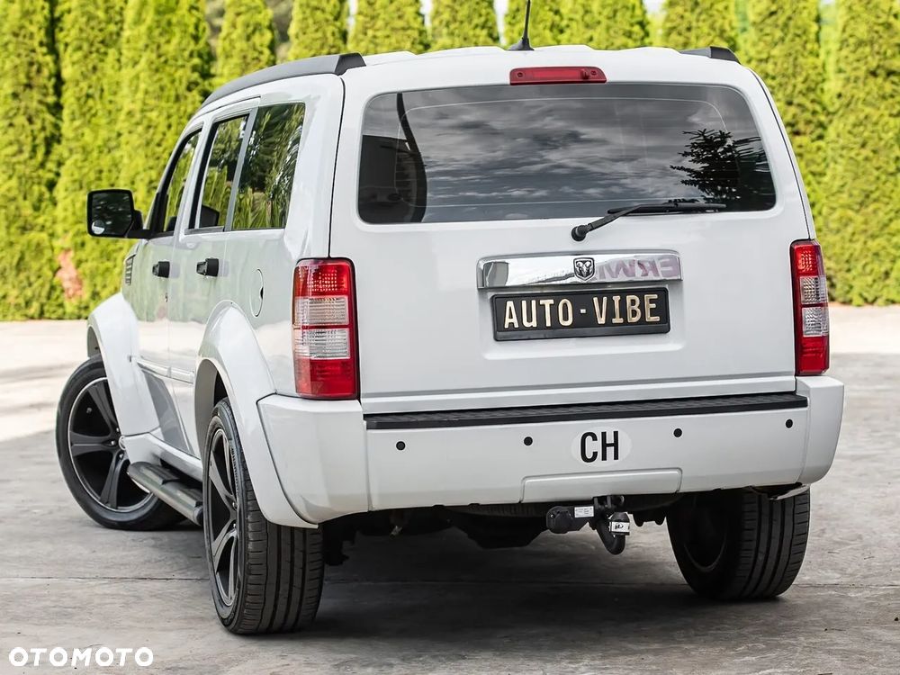 Dodge Nitro 4.0 Automatik R/T - 8