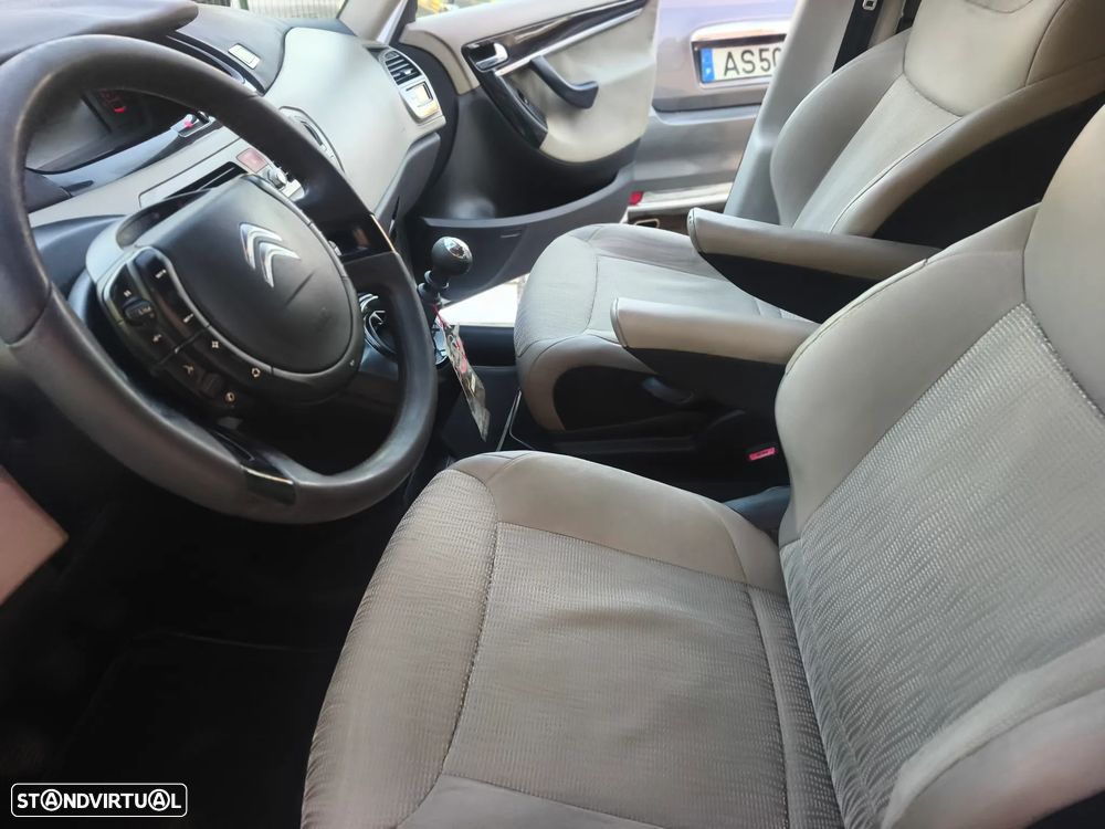 Citroën C4 Picasso 1.6 HDi Exclusive 135g - 24