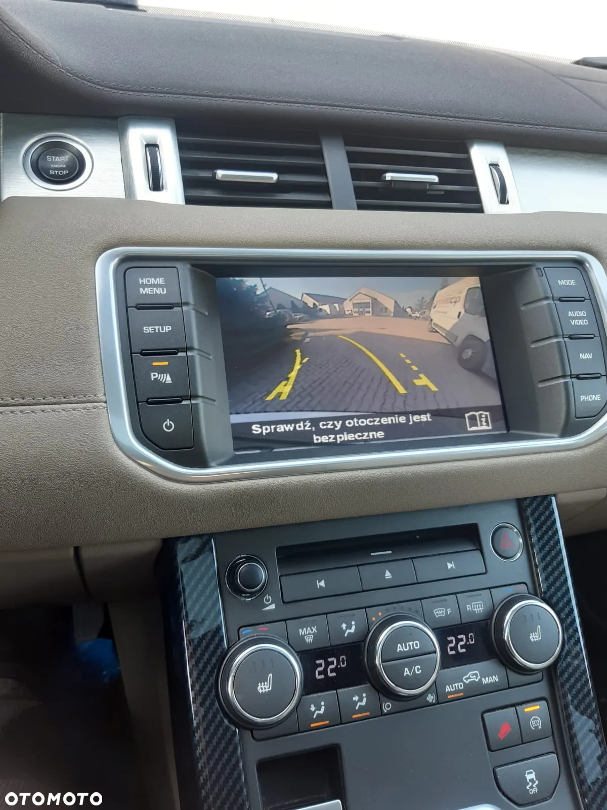 Land Rover Range Rover Evoque - 15