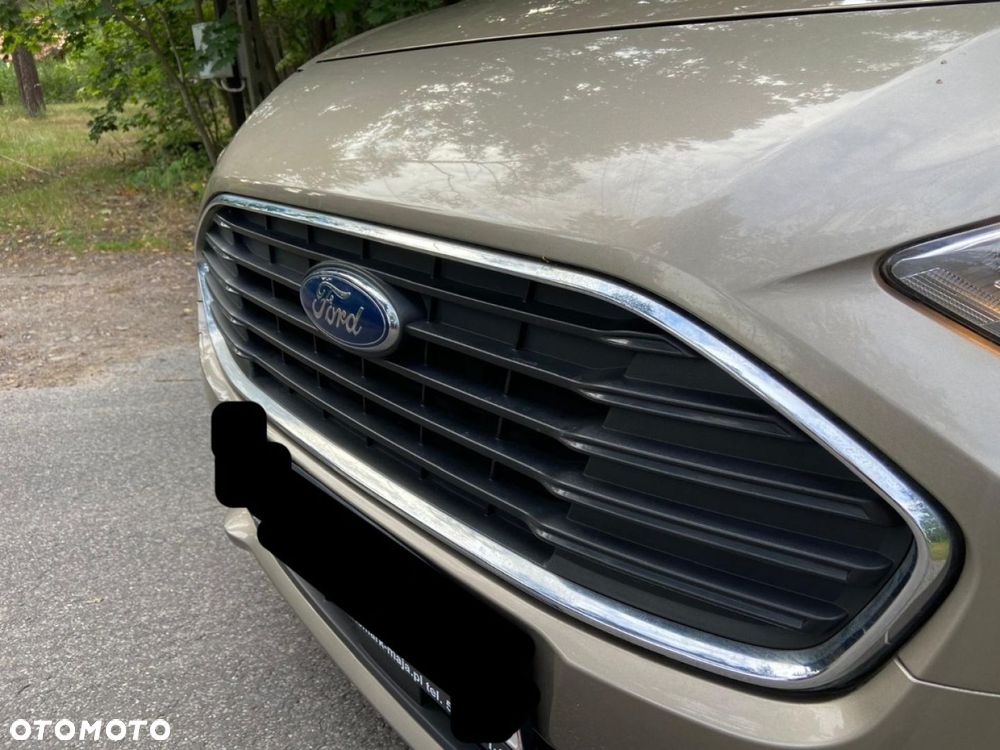 Ford Tourneo Connect - 21