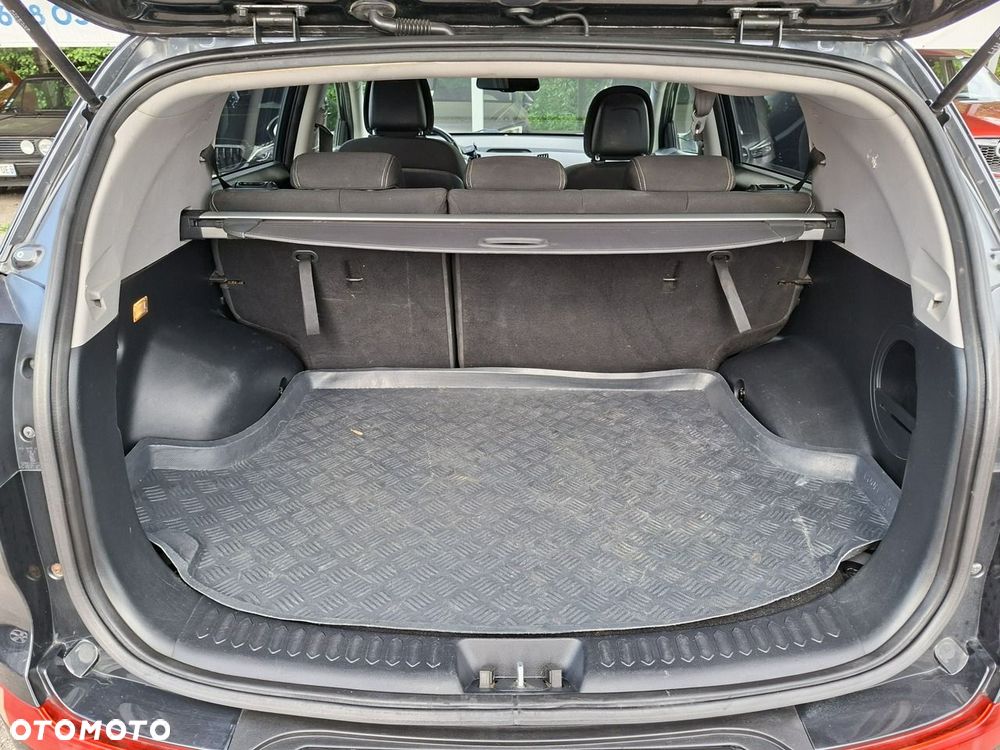 Kia Sportage 1.6 GDI M 2WD - 26