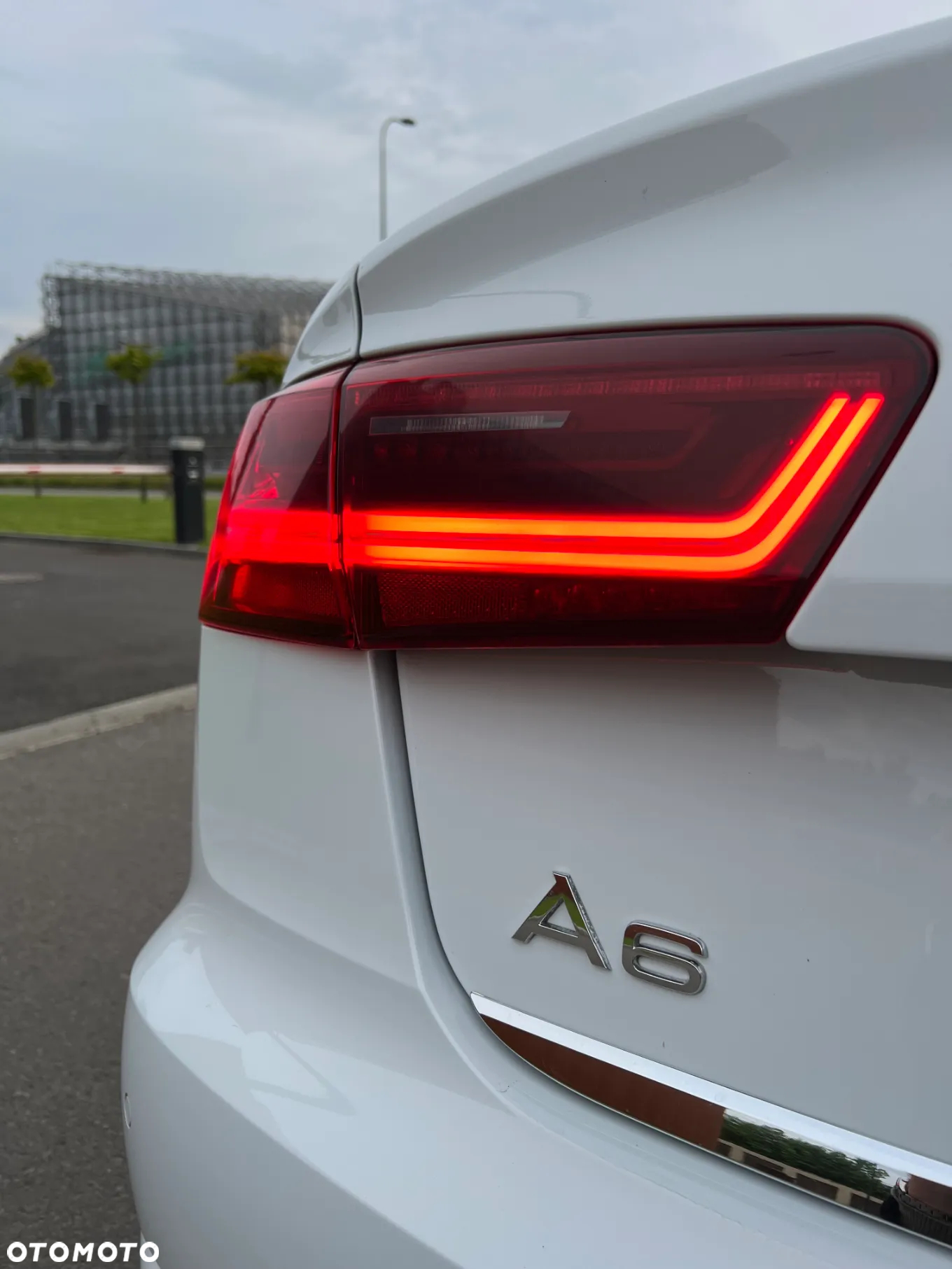 Audi A6 2.0 TDI ultra S tronic - 10