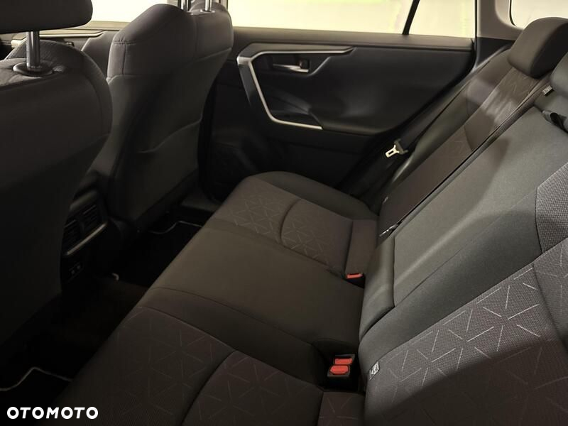 Toyota RAV4 - 21