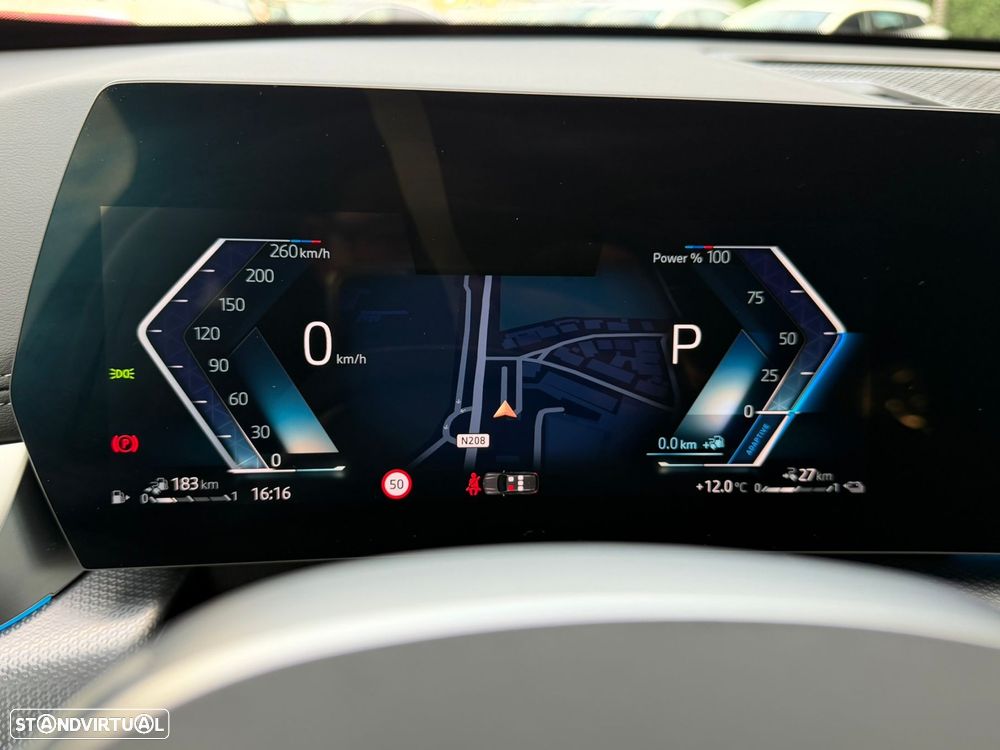 BMW X1 xDrive25e Pack Desportivo M - 33