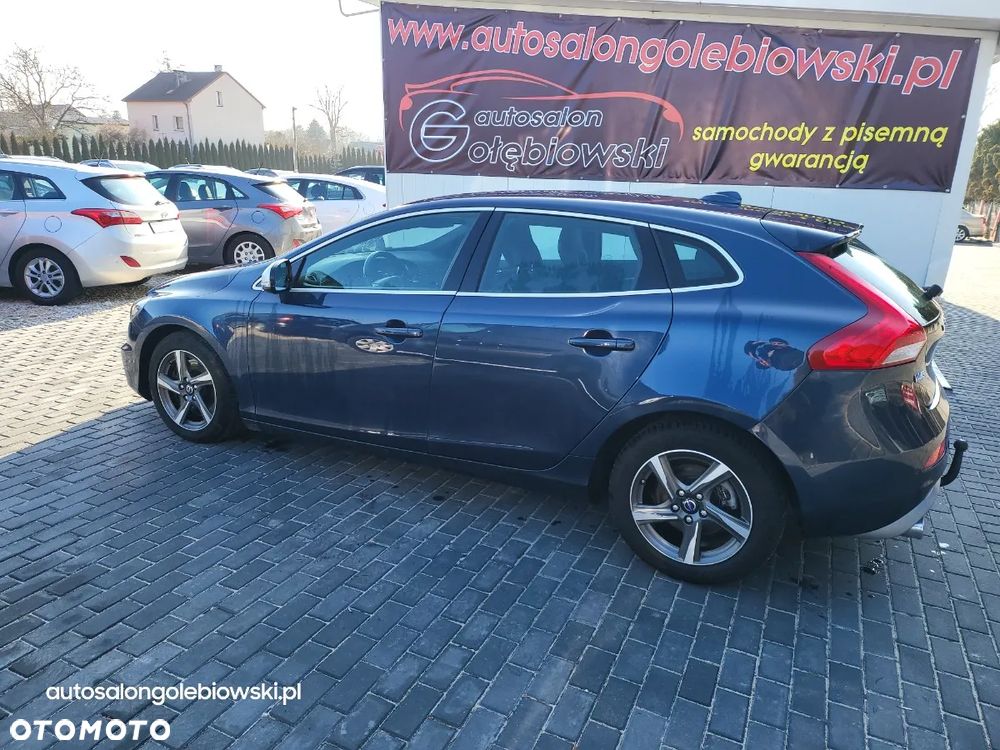 Volvo V40 D4 Summum - 4