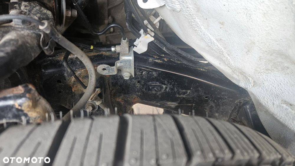 Toyota Hilux 2.8 D-4D Double Cab SR5 4x4 - 11