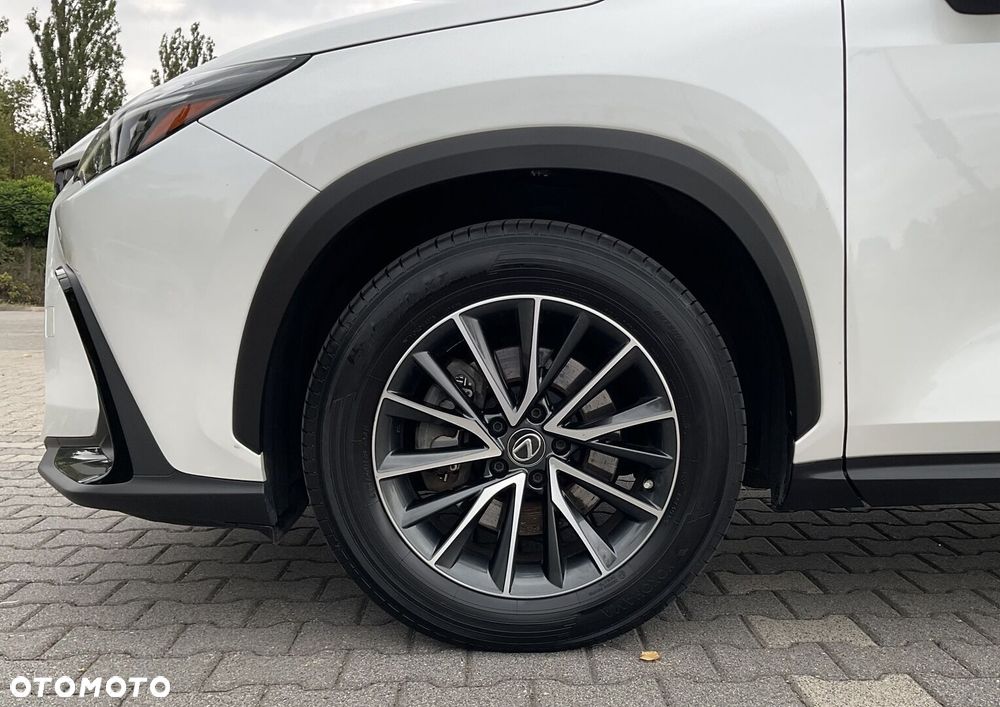 Lexus NX 350h Elegance AWD - 34