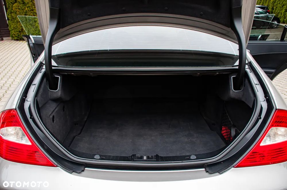 Mercedes-Benz Klasa C 200 7G-TRONIC AMG Line - 10