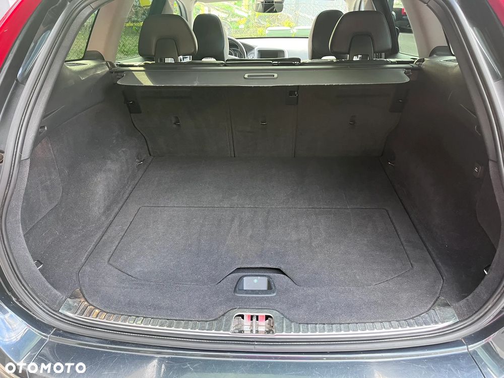 Volvo XC 60 D4 AWD Summum - 15