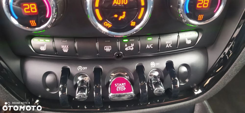 MINI Clubman One D - 28