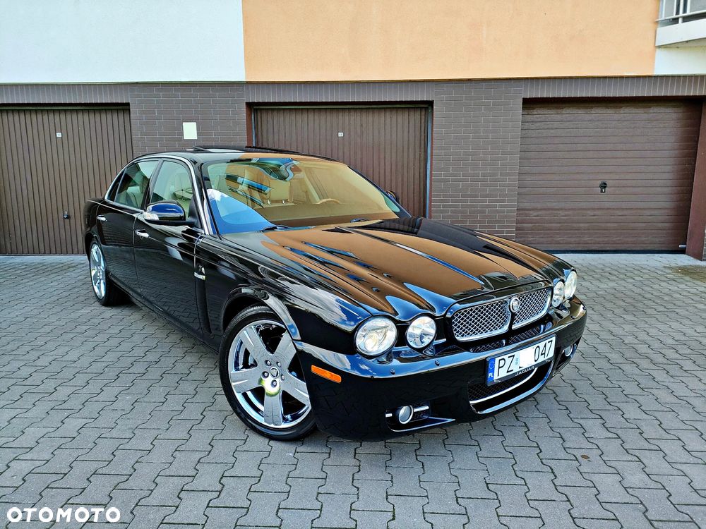Jaguar XJ XJ8 4.2 Executive - 3
