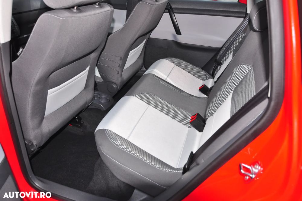 Volkswagen Polo 1.6 CrossPolo - 8