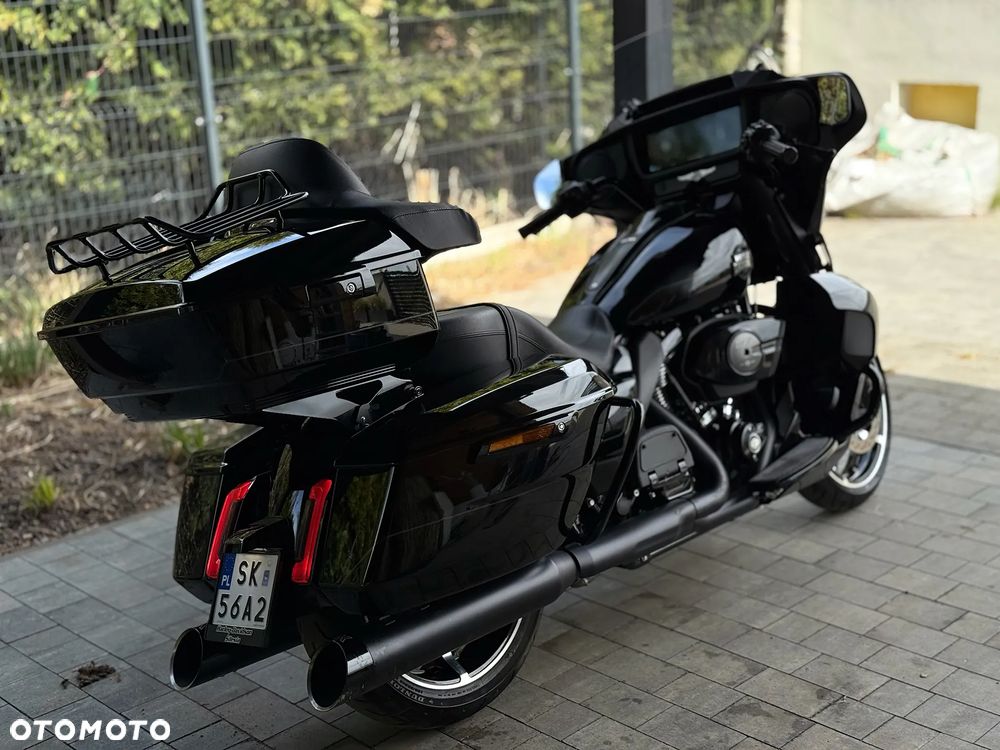 Harley-Davidson Touring Street Glide - 3