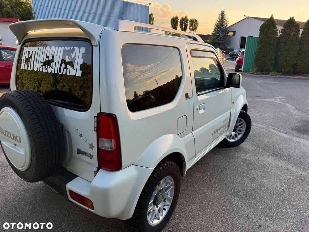 Suzuki Jimny Black&White - 7