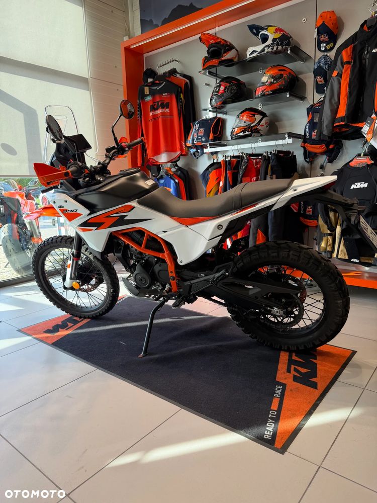 KTM Adventure 390 - 2