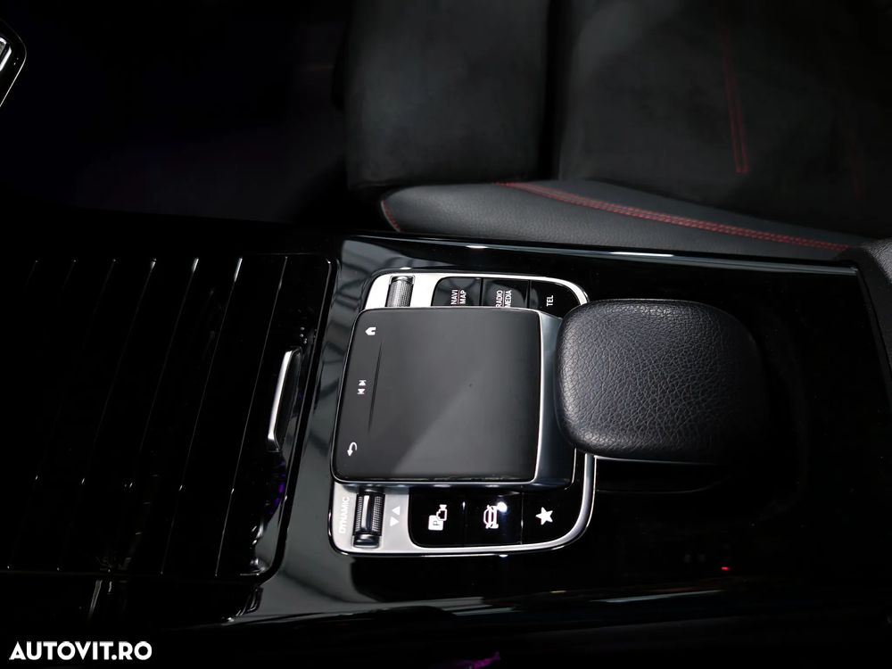 Mercedes-Benz A 180 d 7G-DCT AMG Line - 26