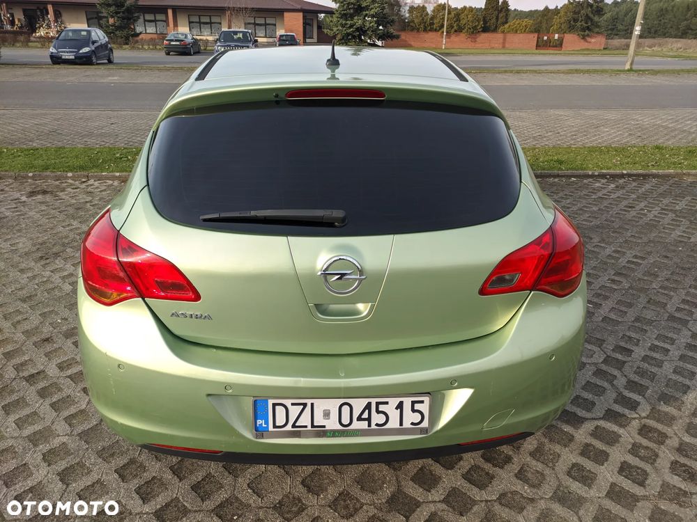 Opel Astra 1.4 Enjoy - 4