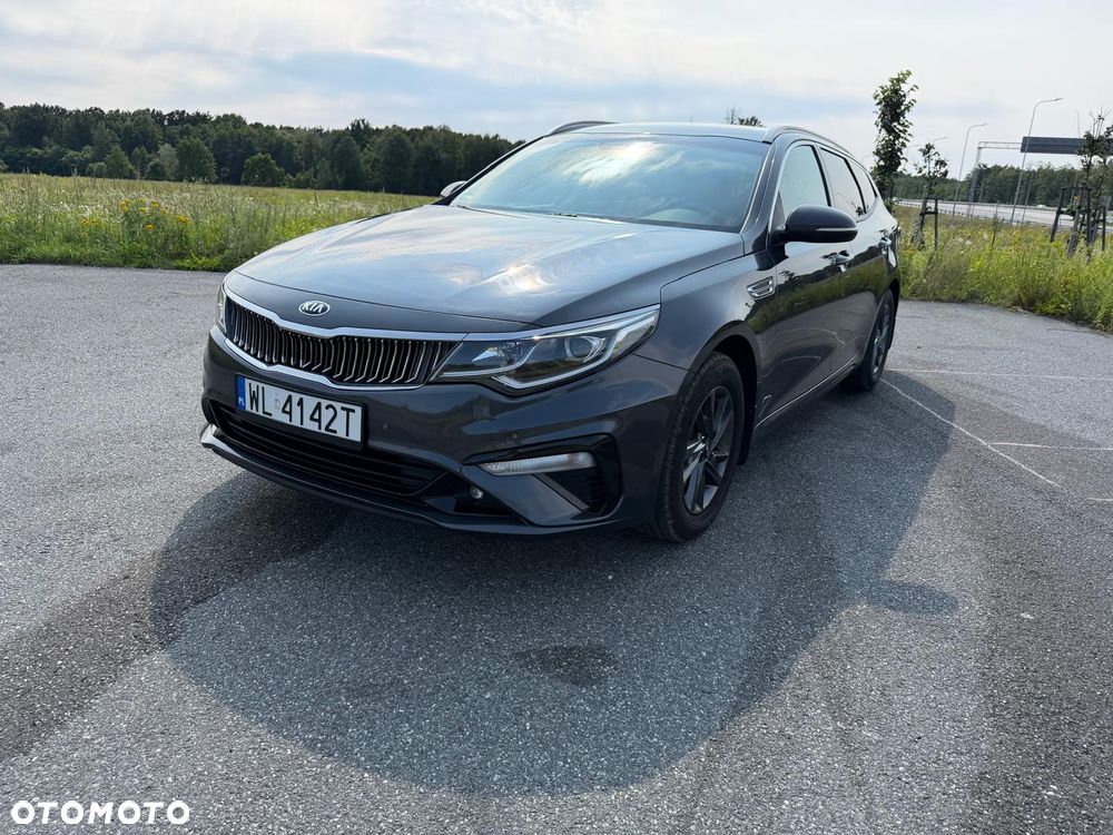 Kia Optima 2.0 M - 12