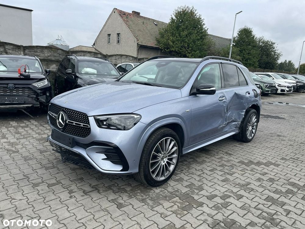 Mercedes-Benz Gle 2025 photo 2