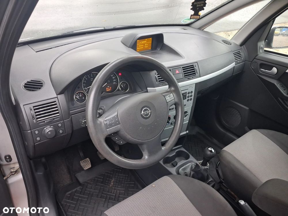Opel Meriva - 10
