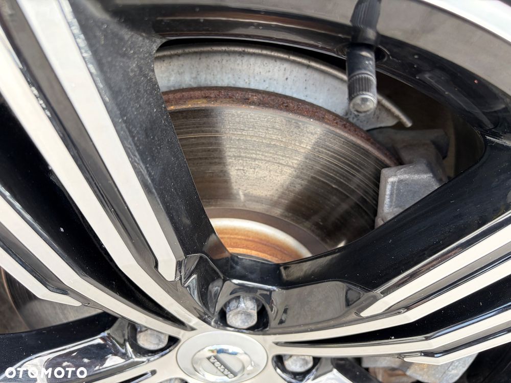 Volvo V60 T6 AWD Recharge Geartronic Inscription - 29