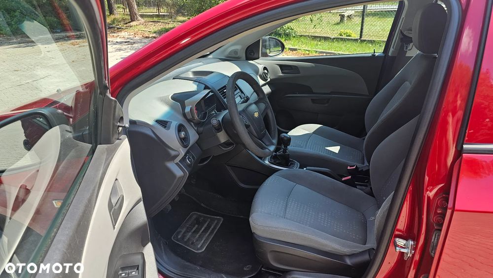 Chevrolet Aveo 1.2 LS - 11