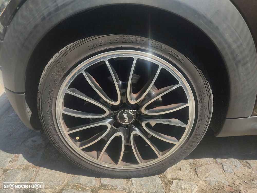 MINI Clubman Cooper D - 7
