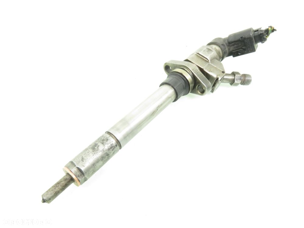 WTRYSKIWACZ VOLVO S40 II (MS) 2.0 D - D 4204 T 9657144580 - 5